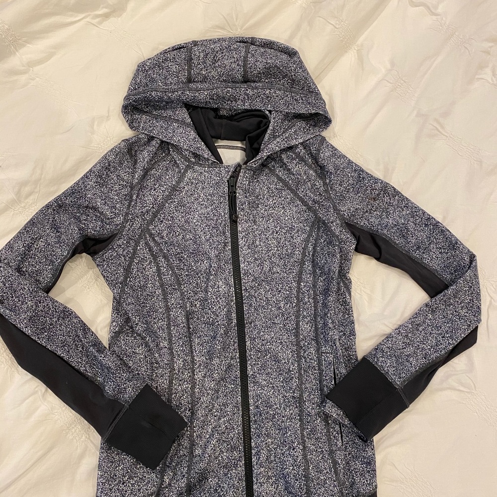 Lululemon Zip up Hoodie!